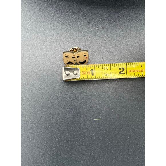 BURBERRY AUTHENTICATED Brooch Pin THEATER FACES NEW 🎭 - Picture 8 of 9